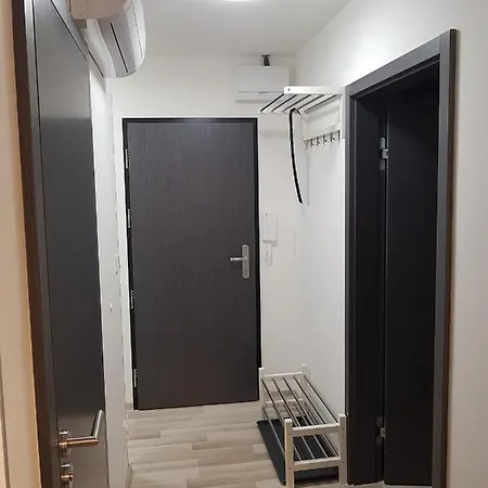 1+1 아파트 *